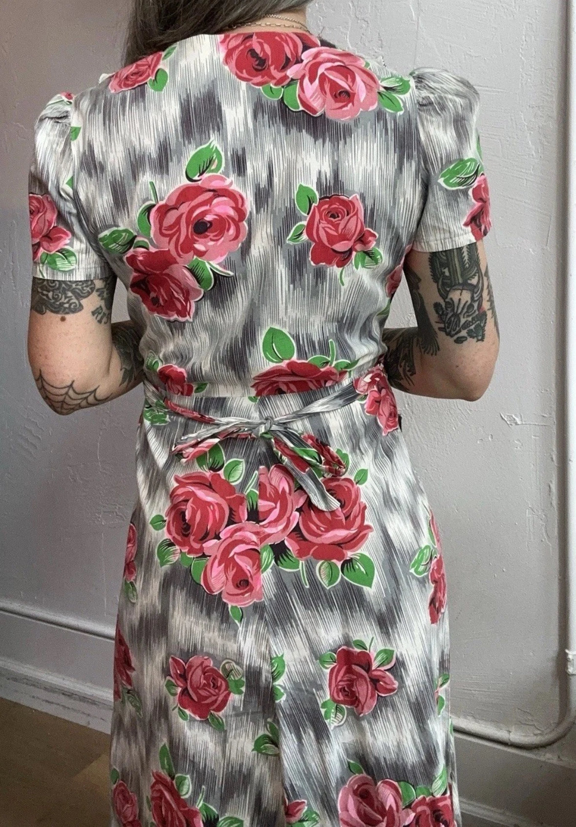 40s rose print button front dress