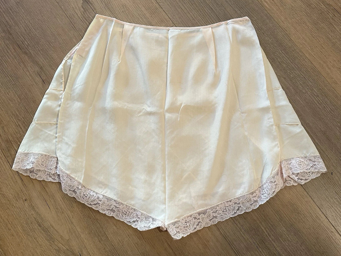 30s/40s tap shorts