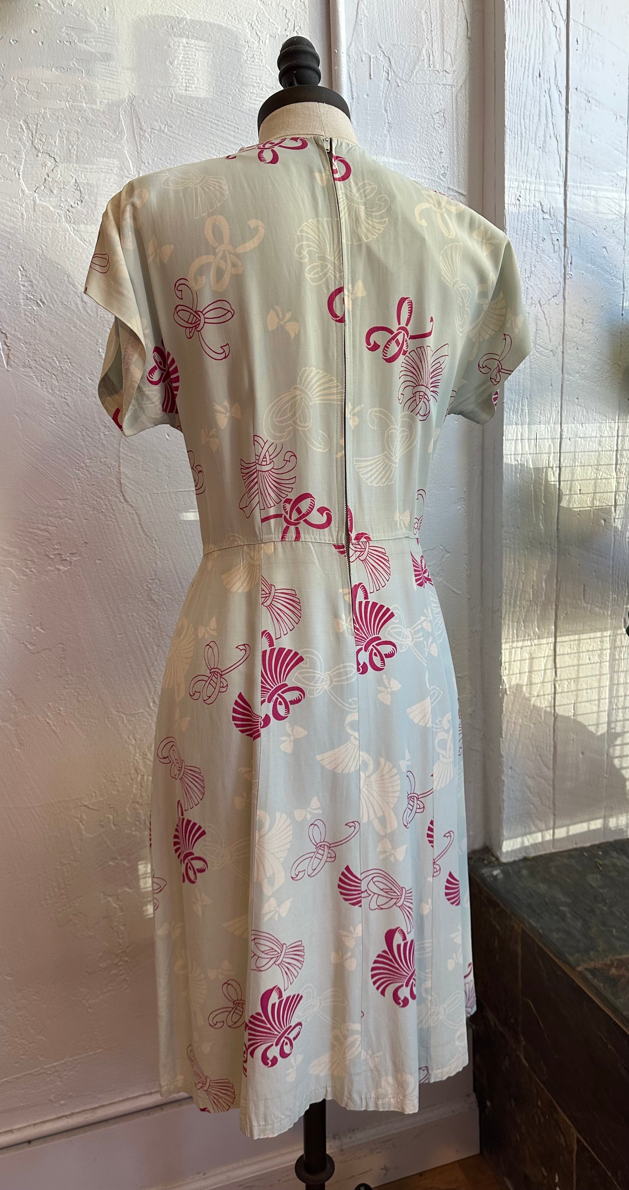 40s/50s tassel print rayon dress