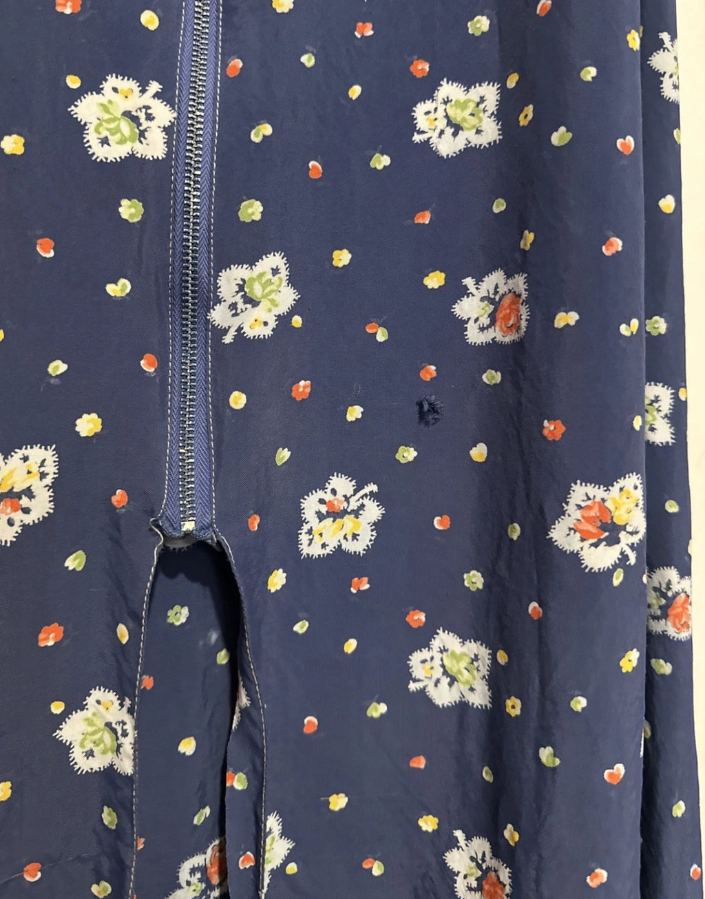 40s rayon blue floral zip up dress