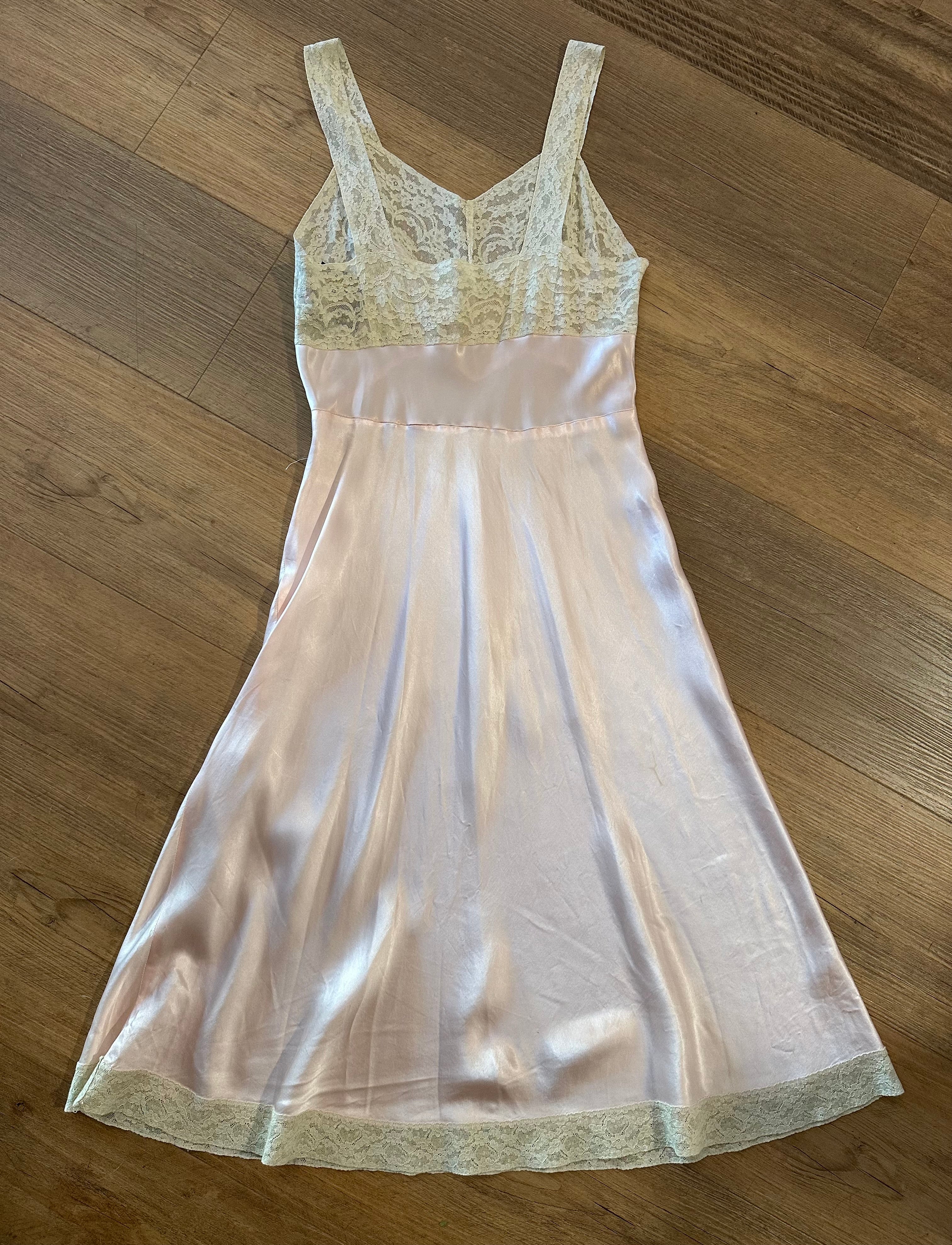 30s/40s Rayon & lace pink slip