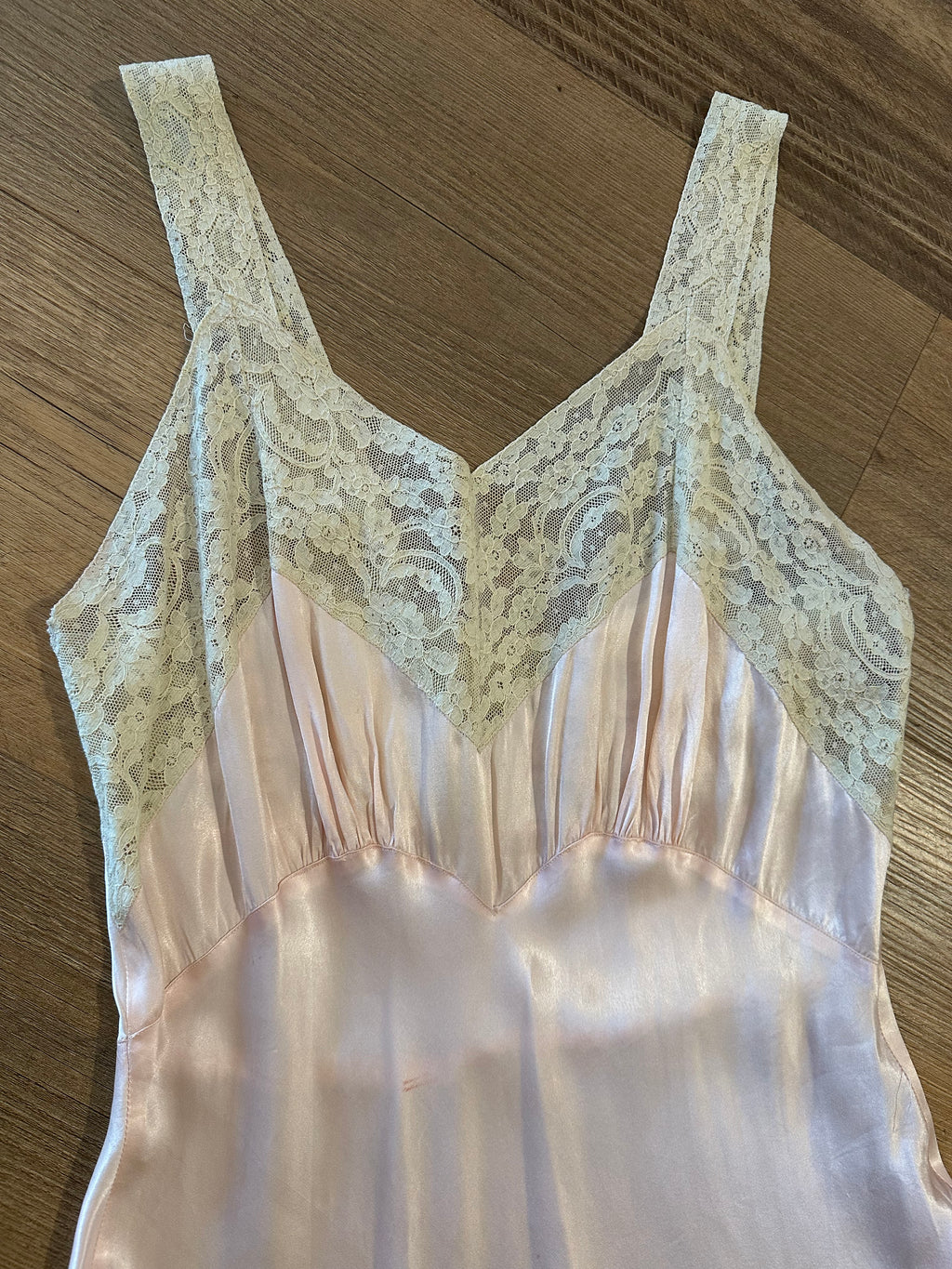 30s/40s Rayon & lace pink slip