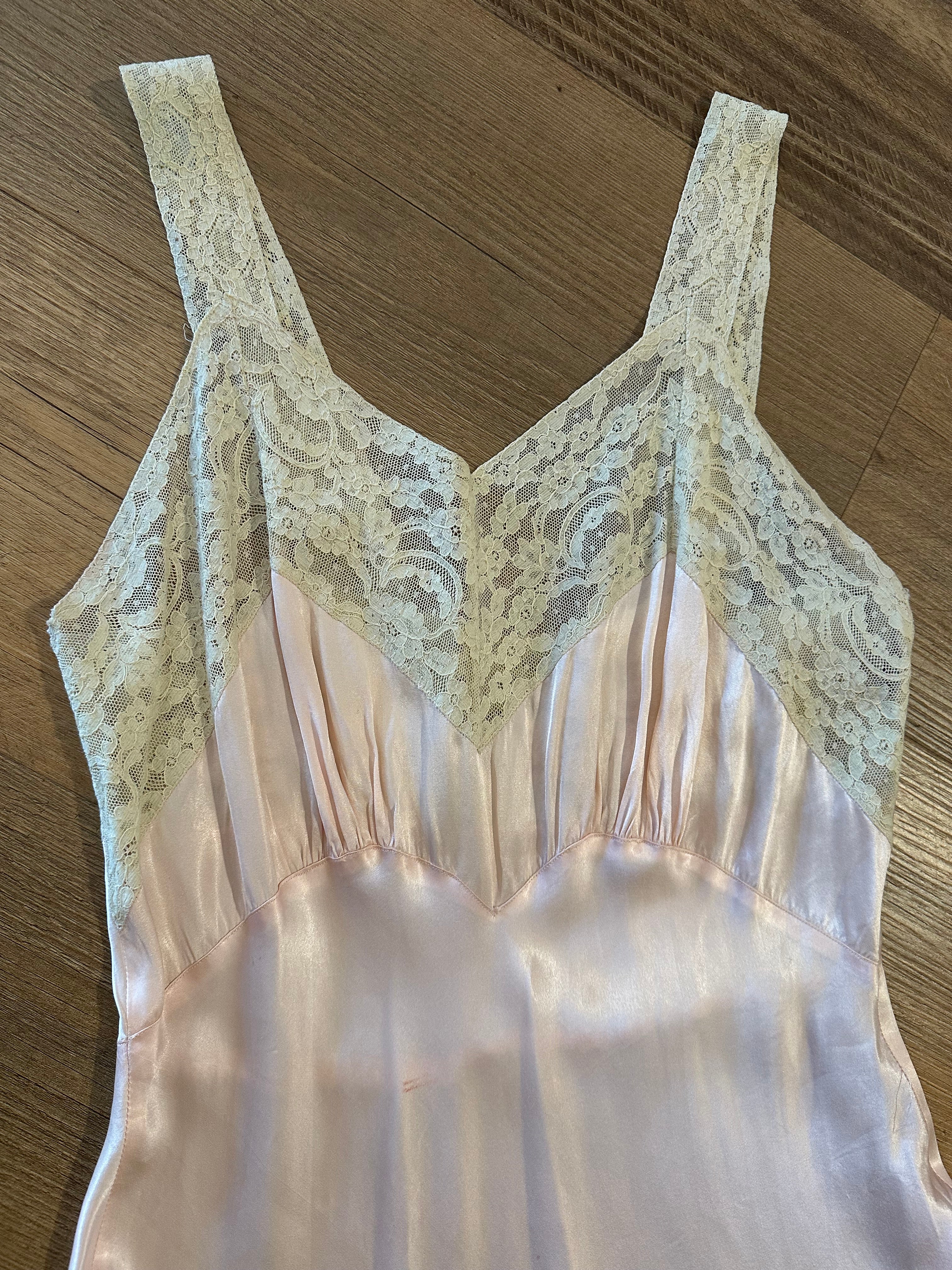 30s/40s Rayon & lace pink slip