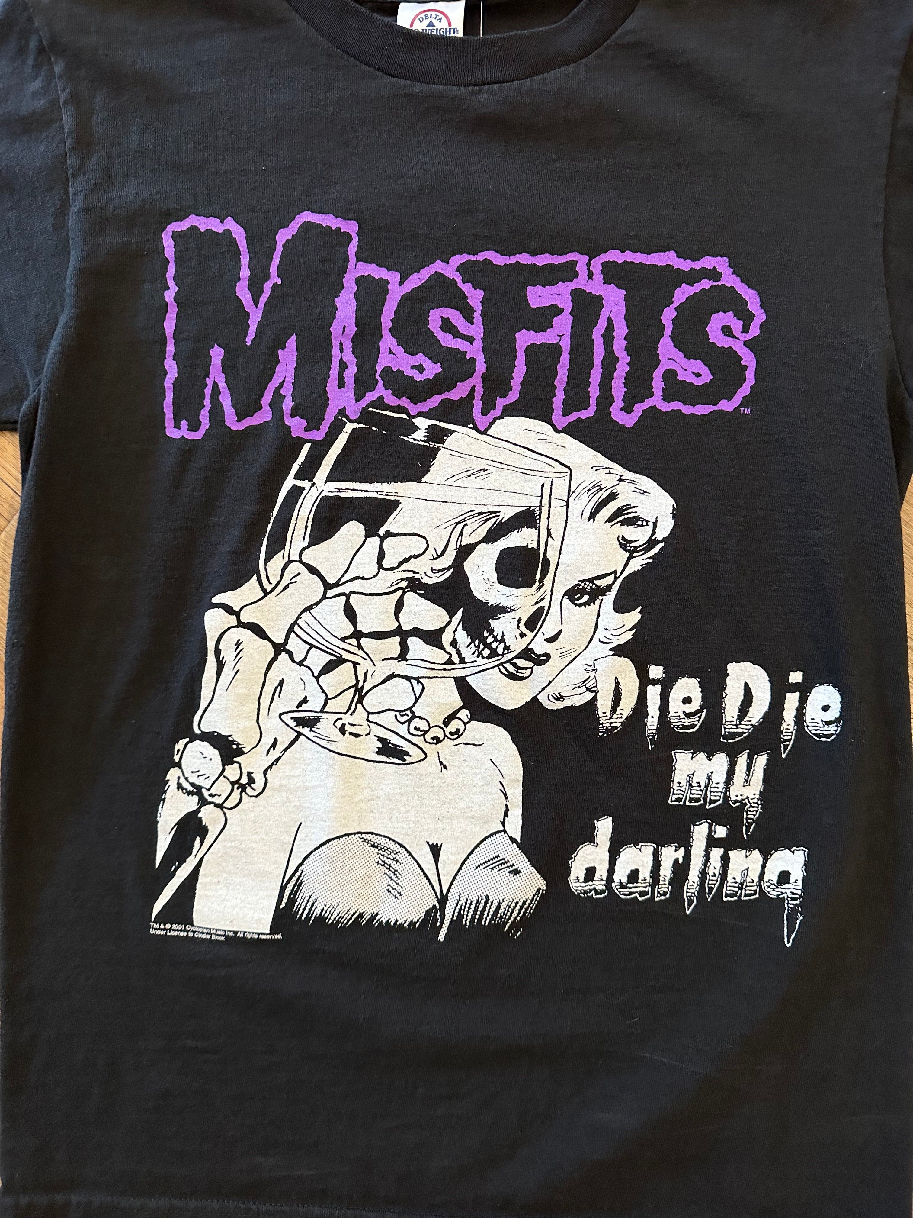 Misfits 2001 die die tee