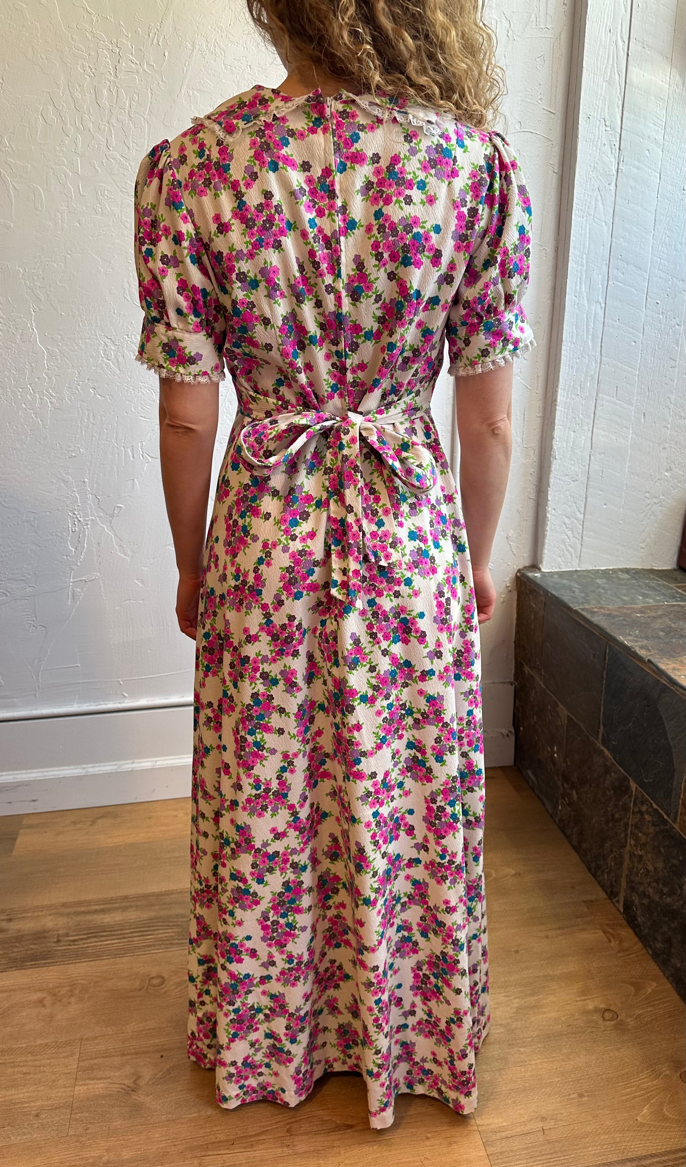70s Barkcloth White Floral Maxi Dress