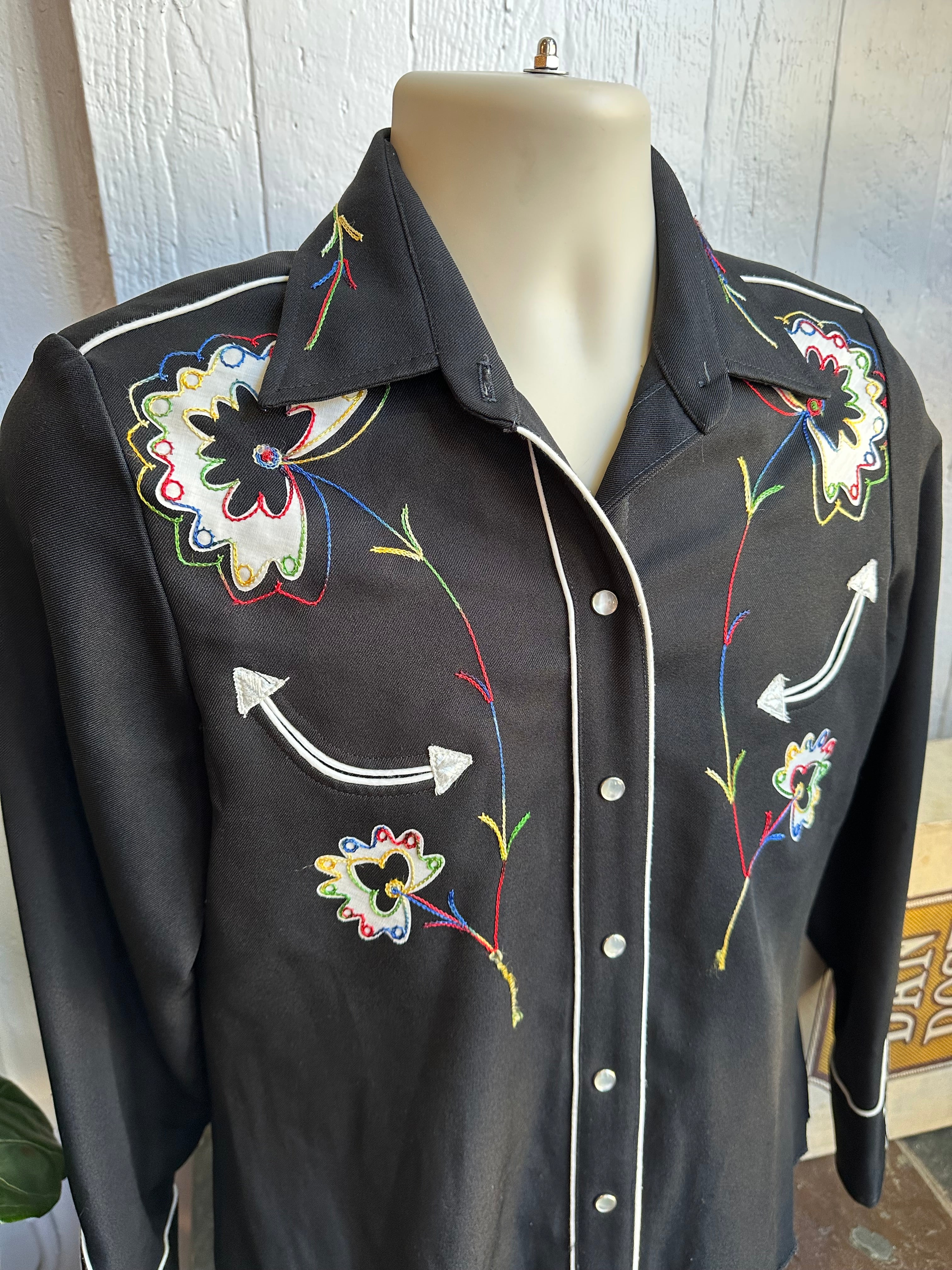 H bar C black western pearl snap