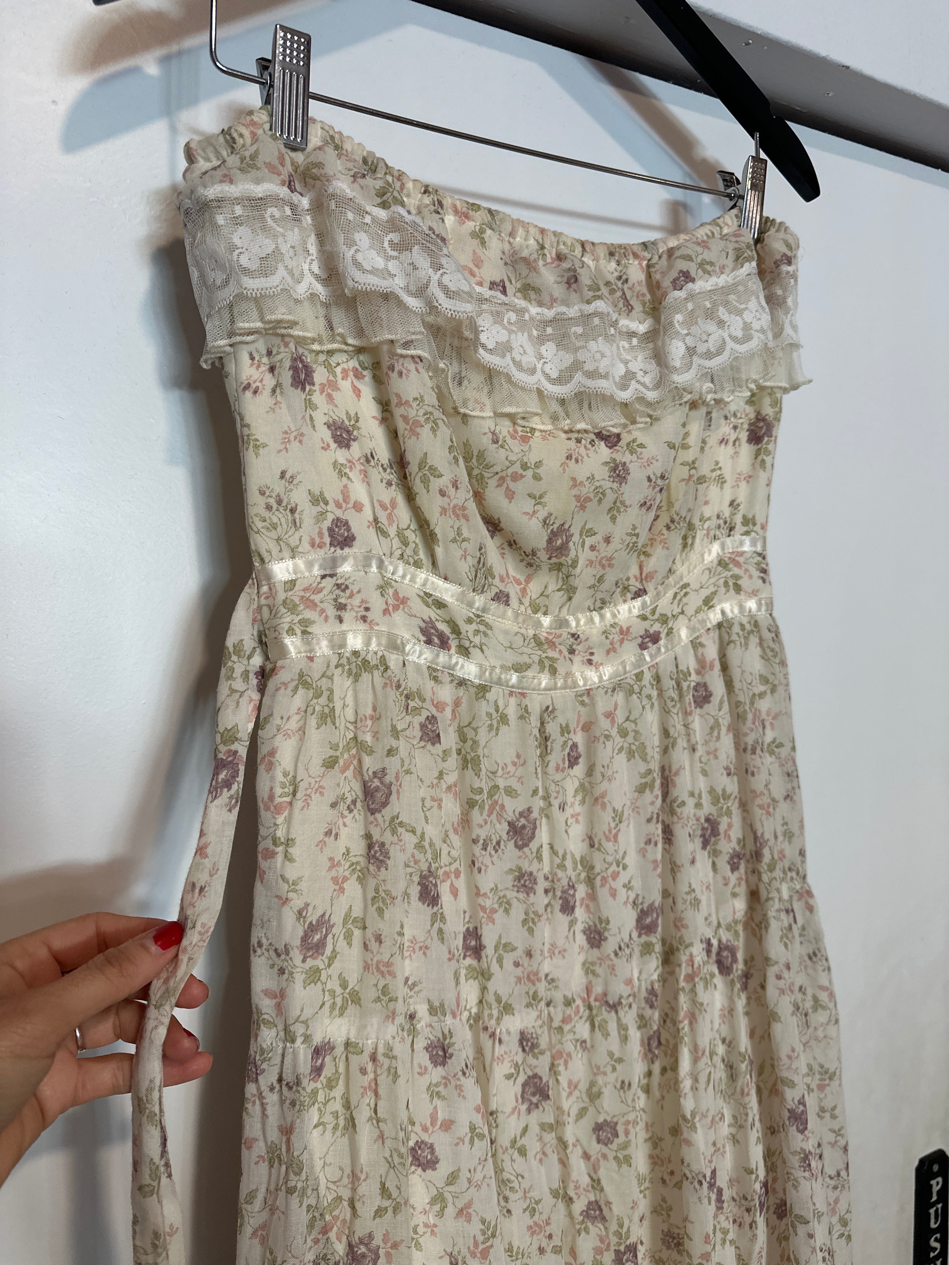 Gunne sax floral strapless dress