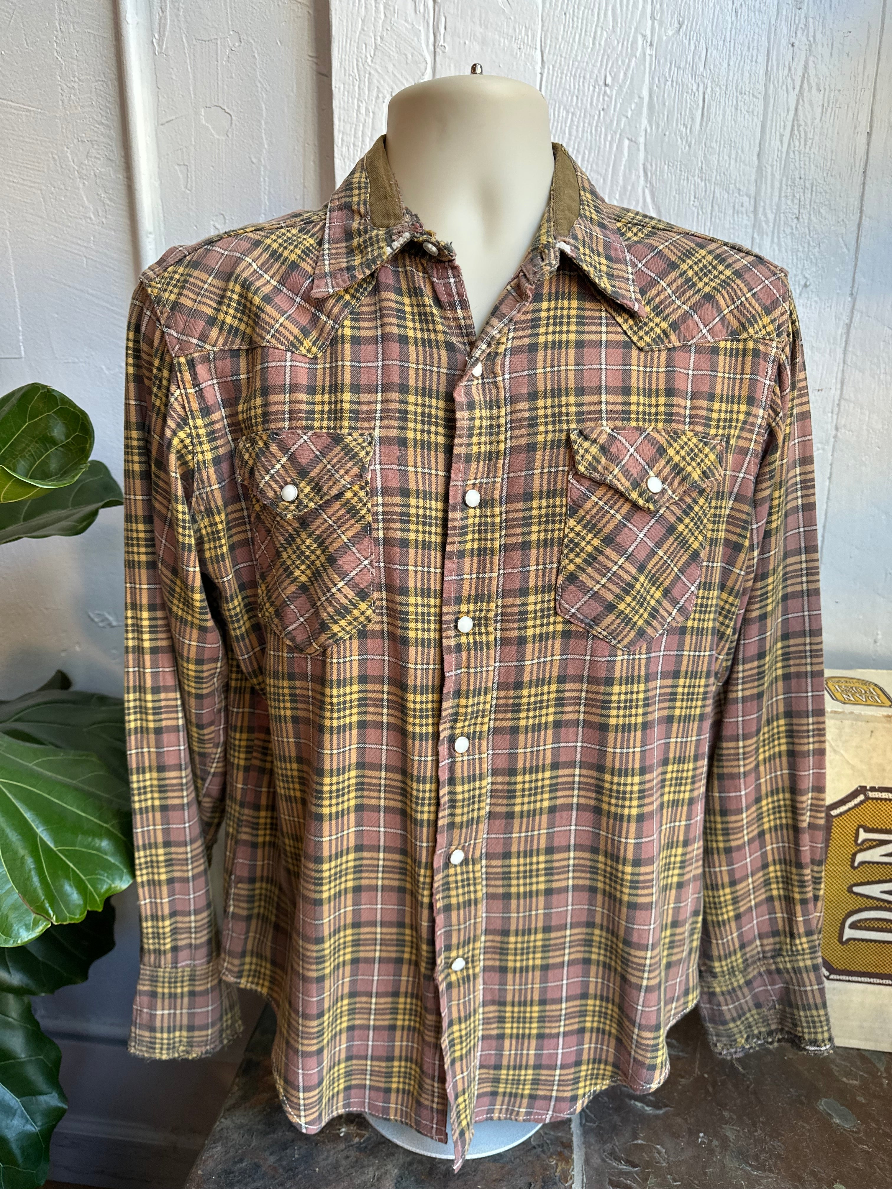 60s Wrangler brown plaid snap shirt