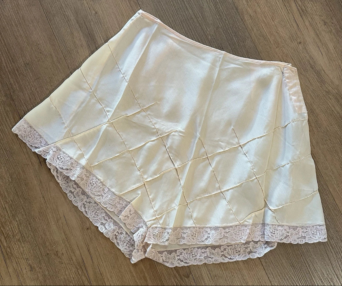 30s/40s tap shorts