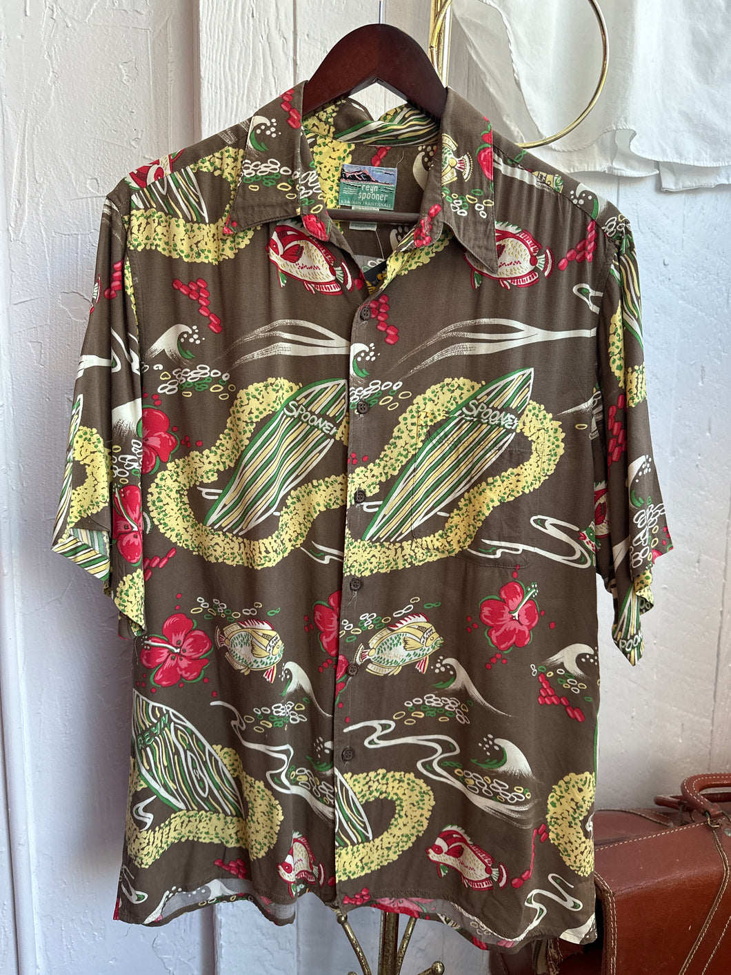 90s Reyn Spooner brown surf rayon shirt
