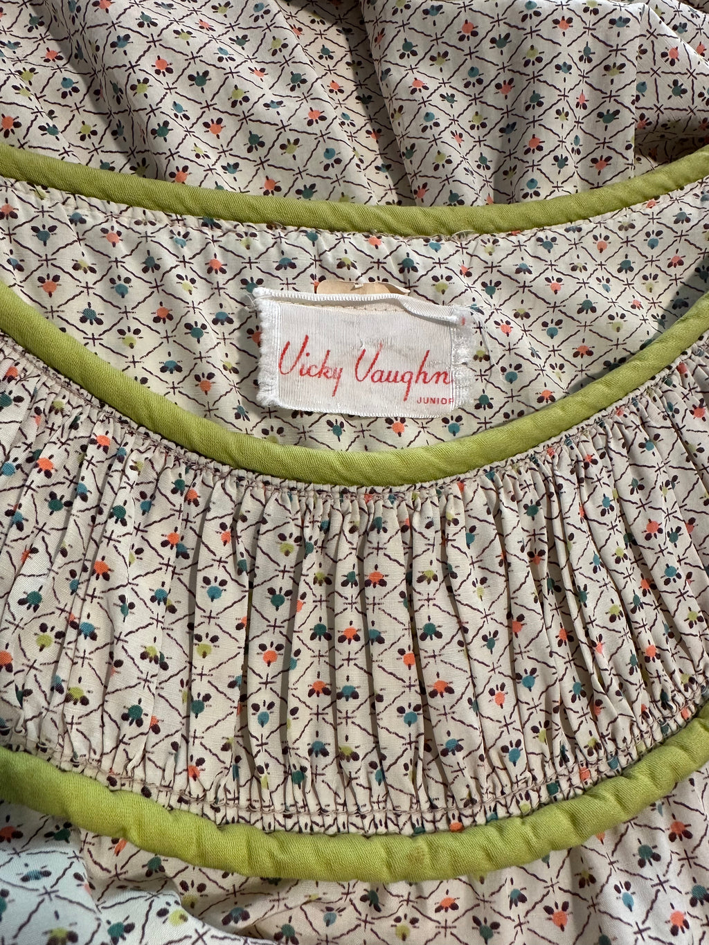 40s/50s Vicky Vaughn rayon white floral dress