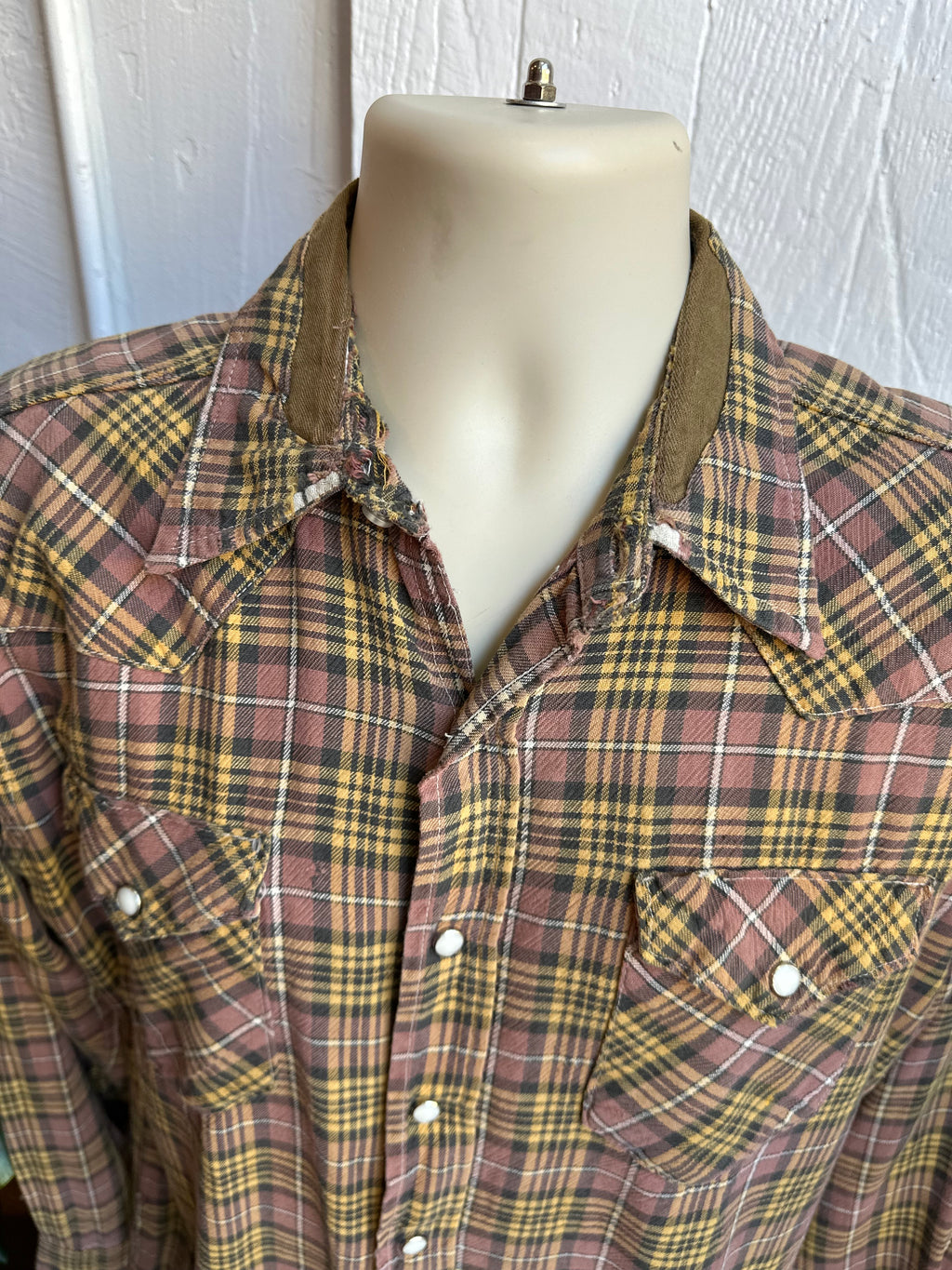 60s Wrangler brown plaid snap shirt