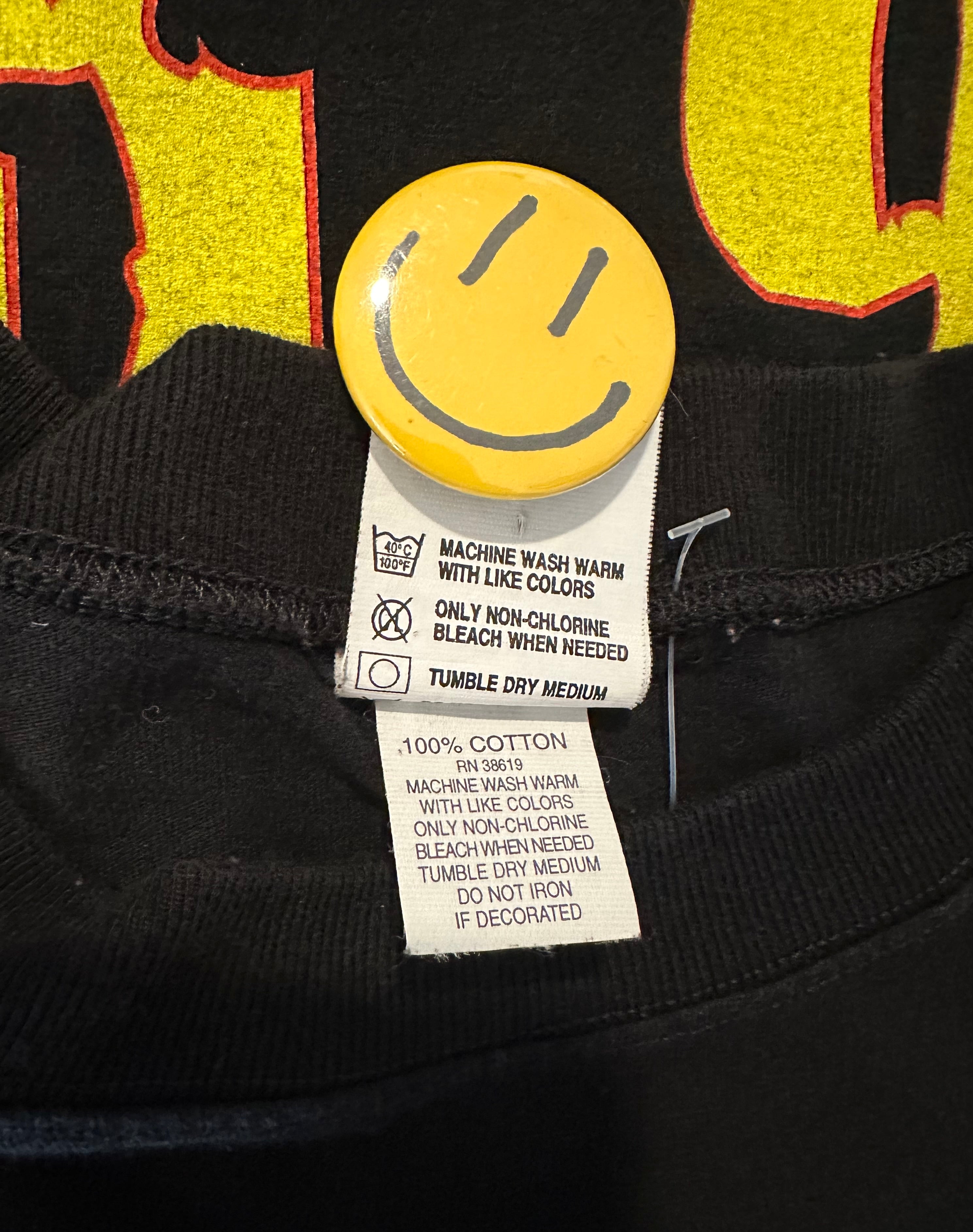 Kiss 90s Alive tee